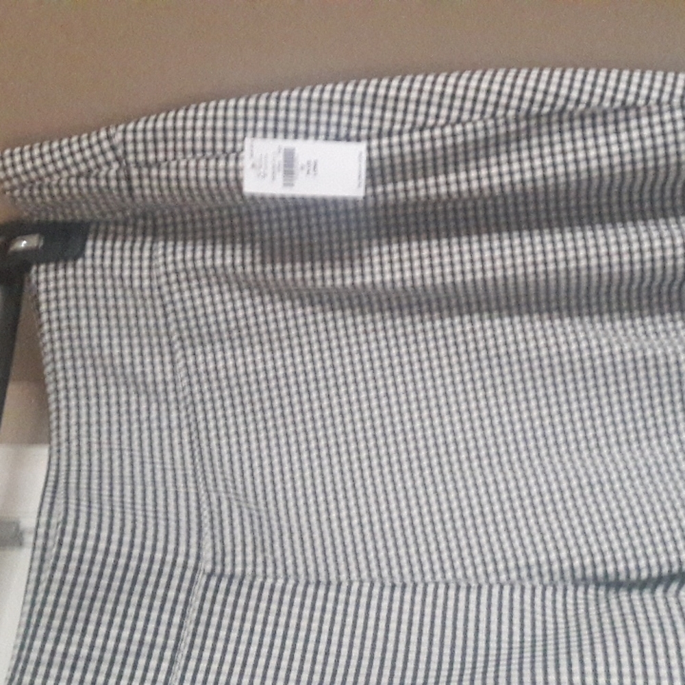 Old Navy Women's pull on pants Long Length NWT - Picture 6 of 12